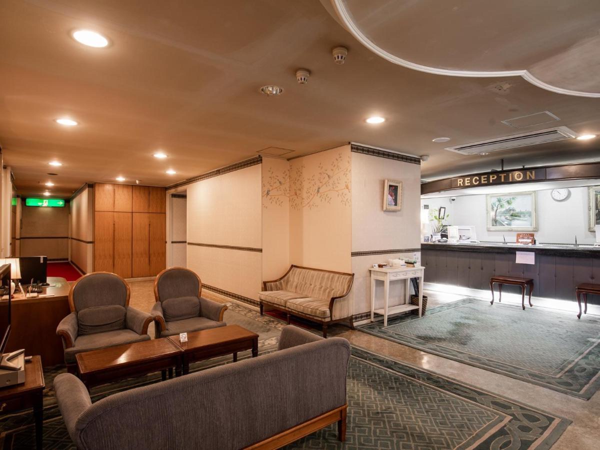 Hotel Castle Inn ยคไคจิ ภายนอก รูปภาพ