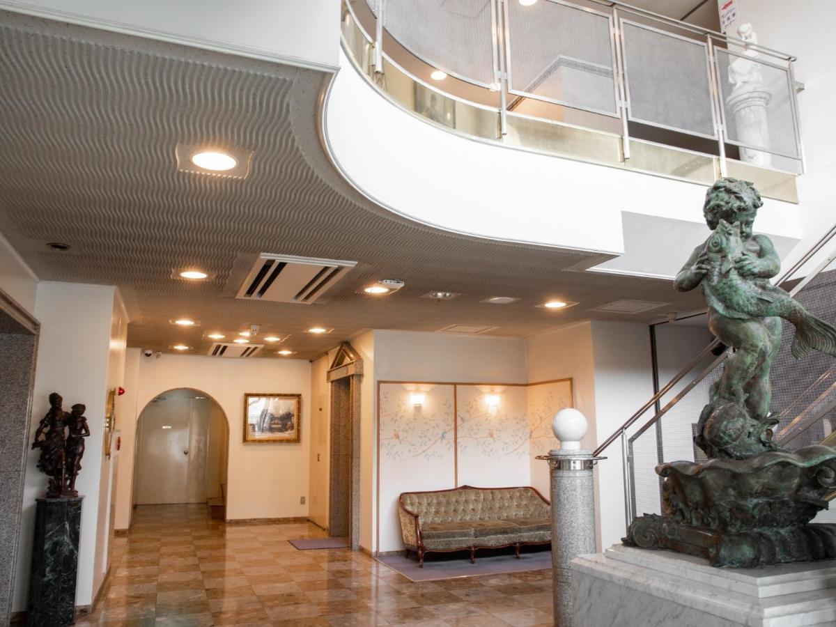 Hotel Castle Inn ยคไคจิ ภายนอก รูปภาพ
